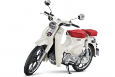 Honda Super Cub 125 Custom Edition Thái Lan 2025 màu trắng tại Quảng Ngãi